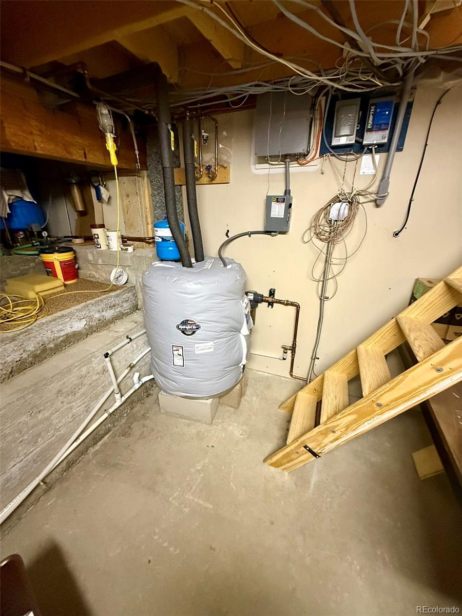 33606 Gap Road Golden, CO 80403 - Photo 29 of 36