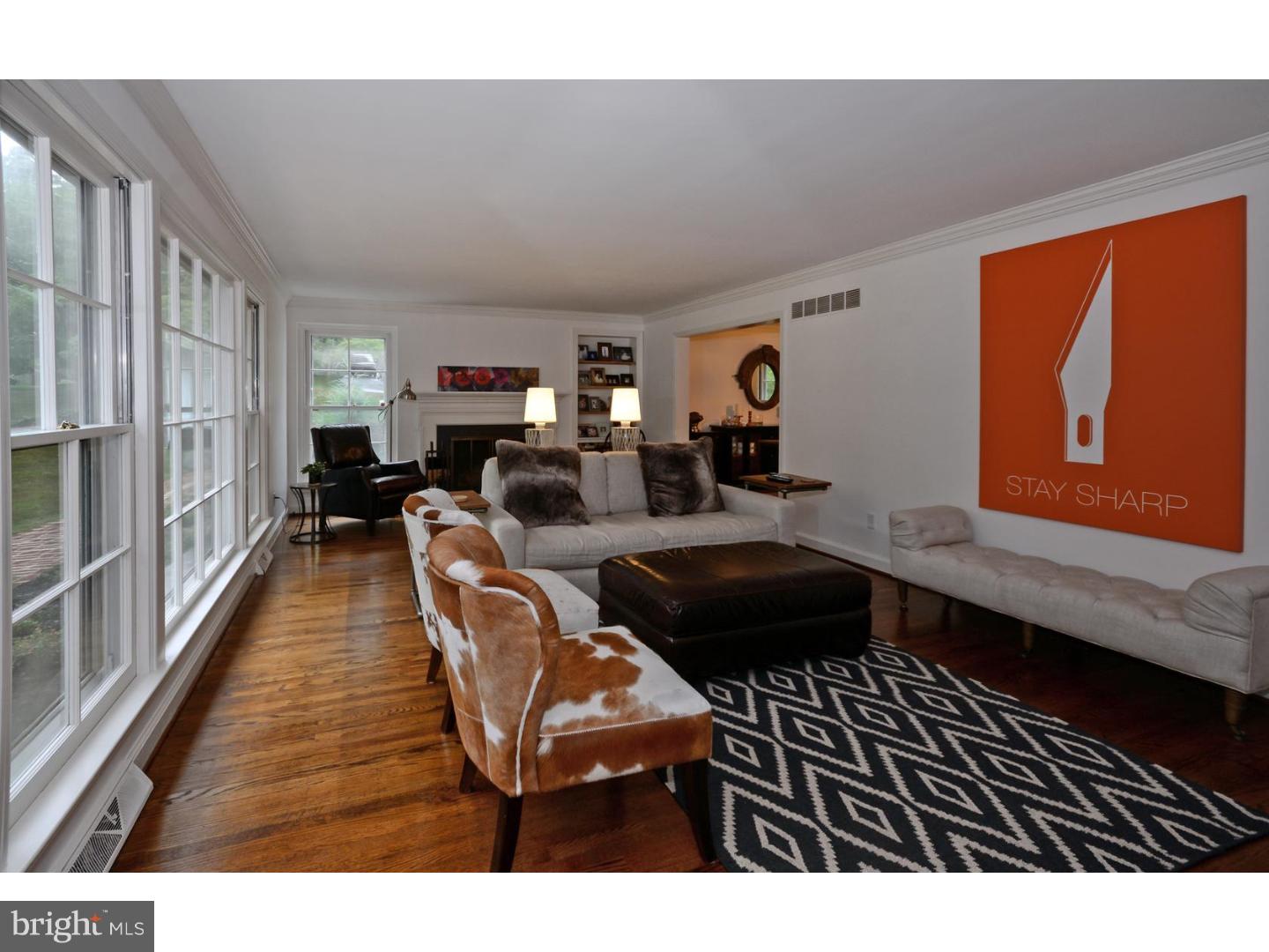 168 Beaumont Road Devon, PA 19333 - Photo 3 of 19 Living Room