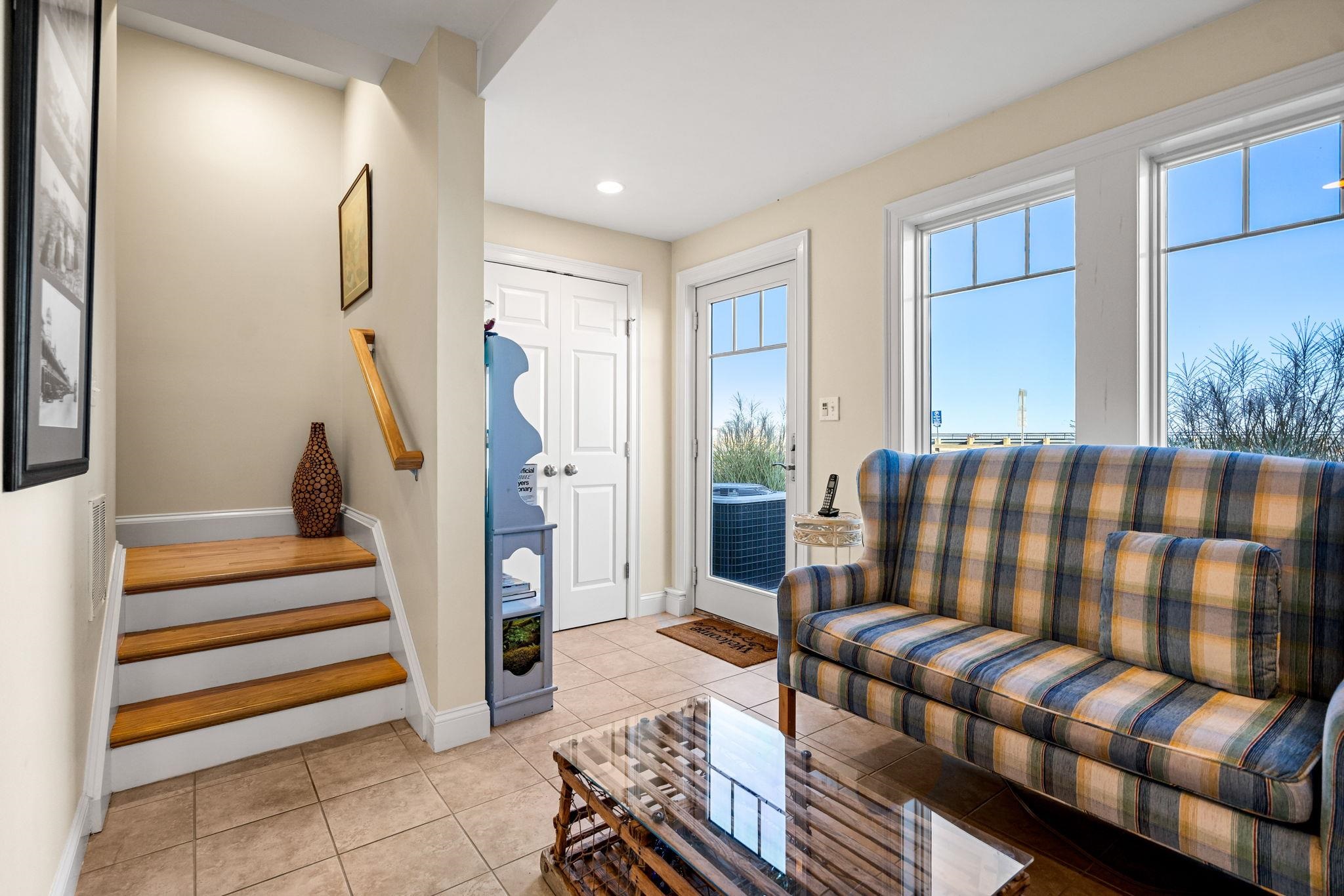 375 Ocean Boulevard, Unit 3 Hampton, NH 03842 - Photo 5 of 34