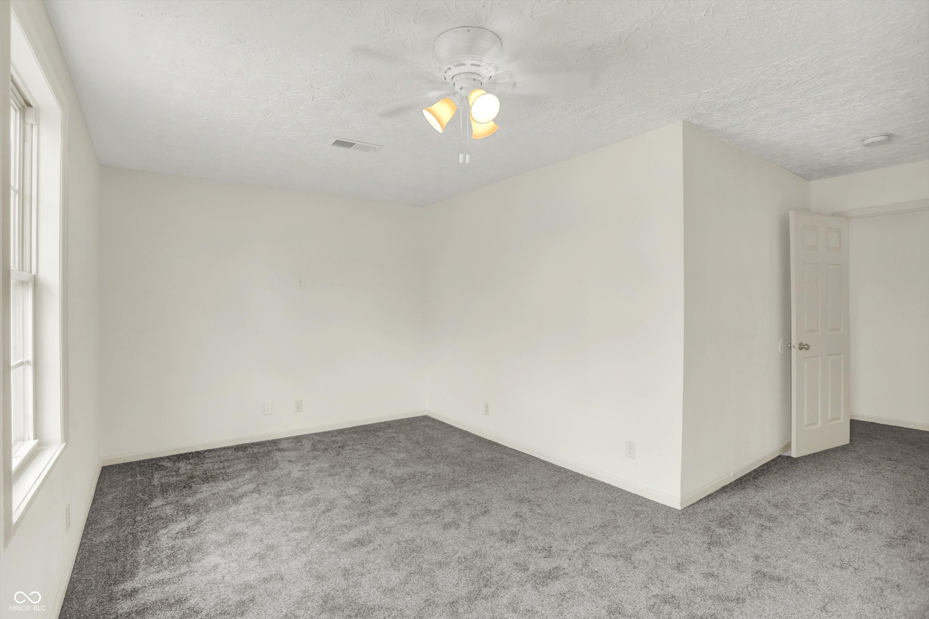 601 East Thompson Street Edinburgh, IN 46124 - Photo 34 of 51
