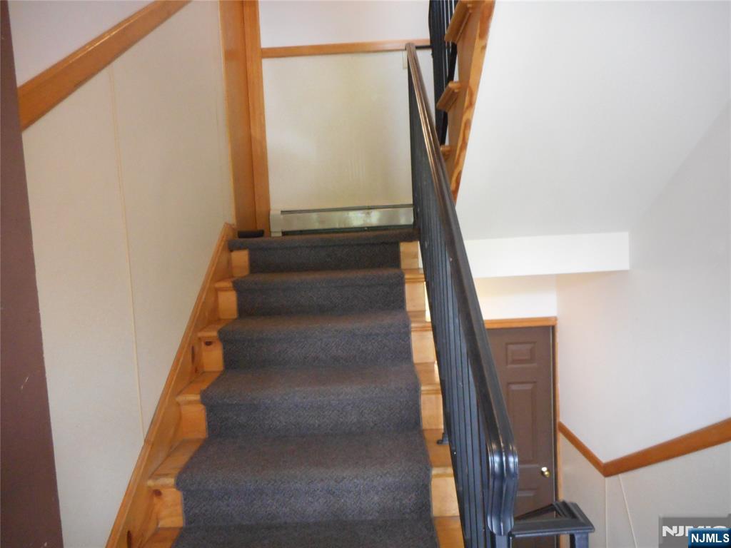 165 River Road, Unit 165 Clifton, NJ 07014 - Photo 16 of 20 Gallery Image 16