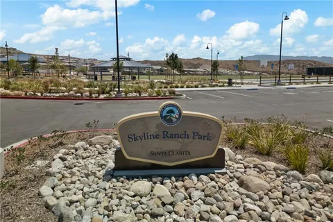 $1,300,000 | 28332 Clarion Place, Canyon Country, CA 91350