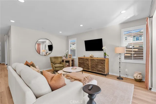 $1,300,000 | 28332 Clarion Place, Canyon Country, CA 91350