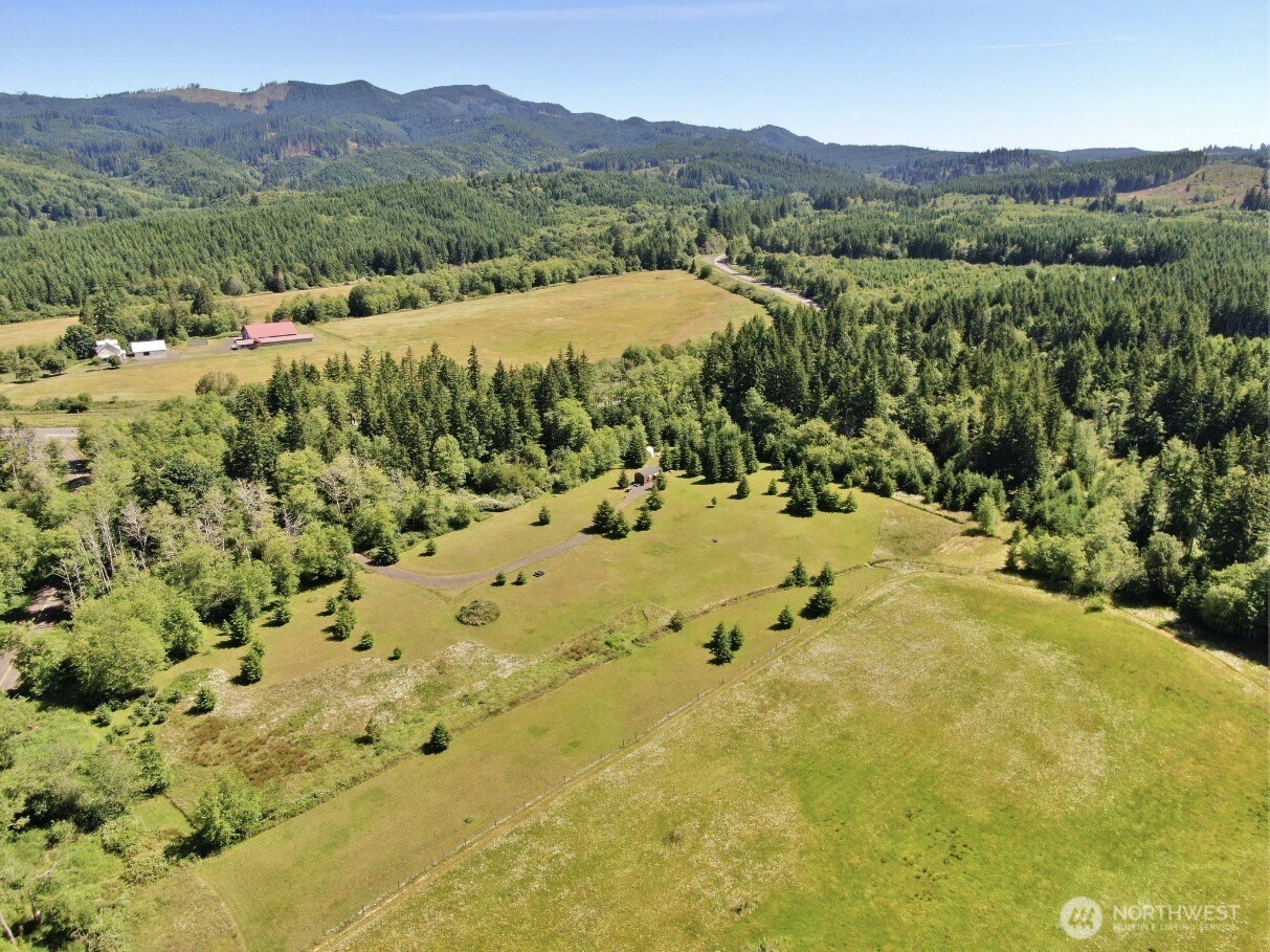570 Elk Prairie Road Raymond, WA 98577 - Photo 6 of 39