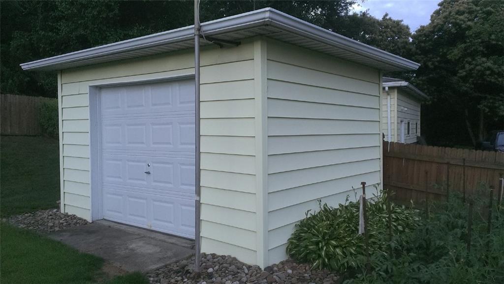 2109 Warren Road Indiana, PA 15701 - Photo 6 of 7 Shed