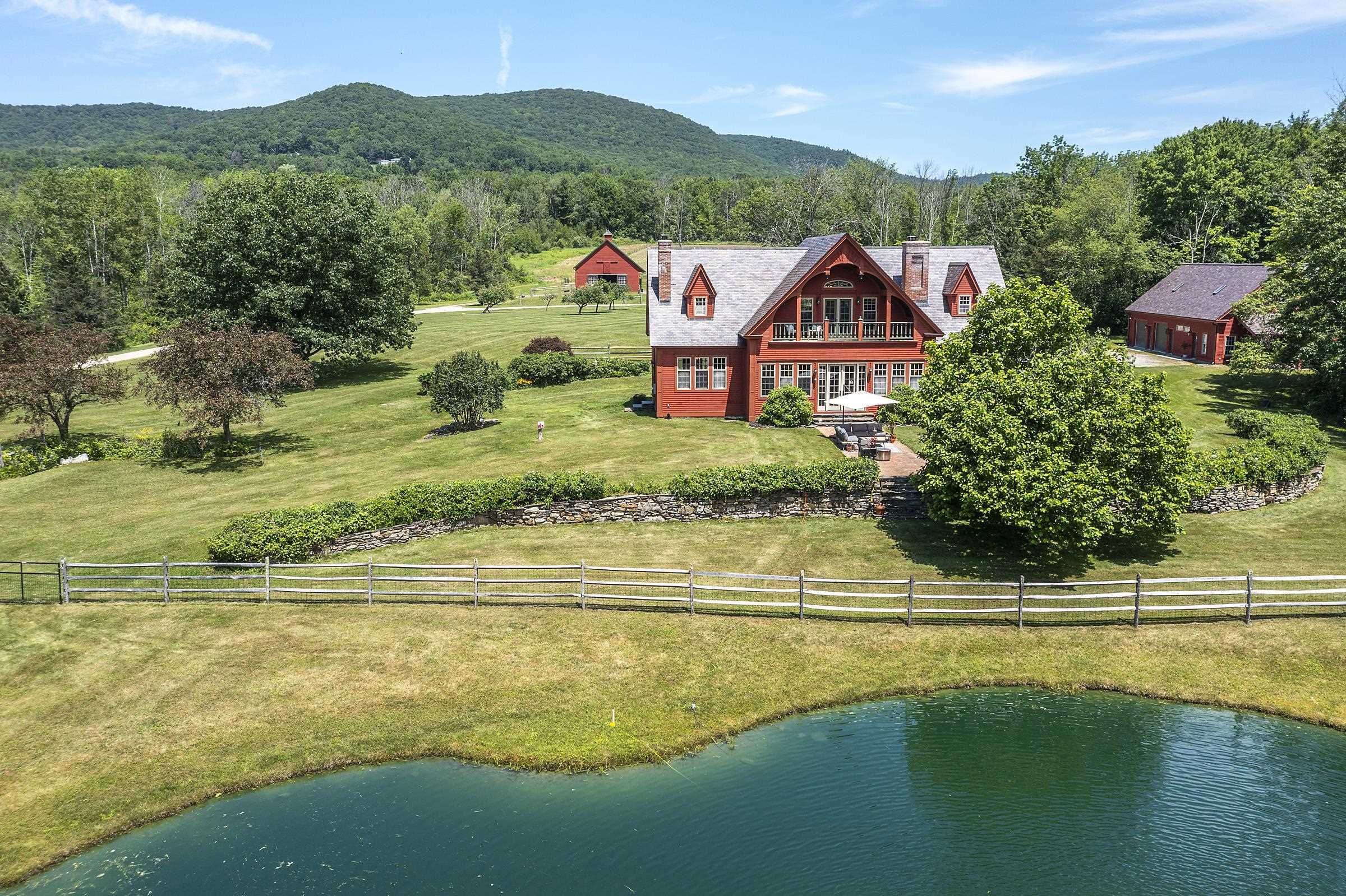 1268 Myers Road Shaftsbury, VT 05262 - Photo 5 of 60