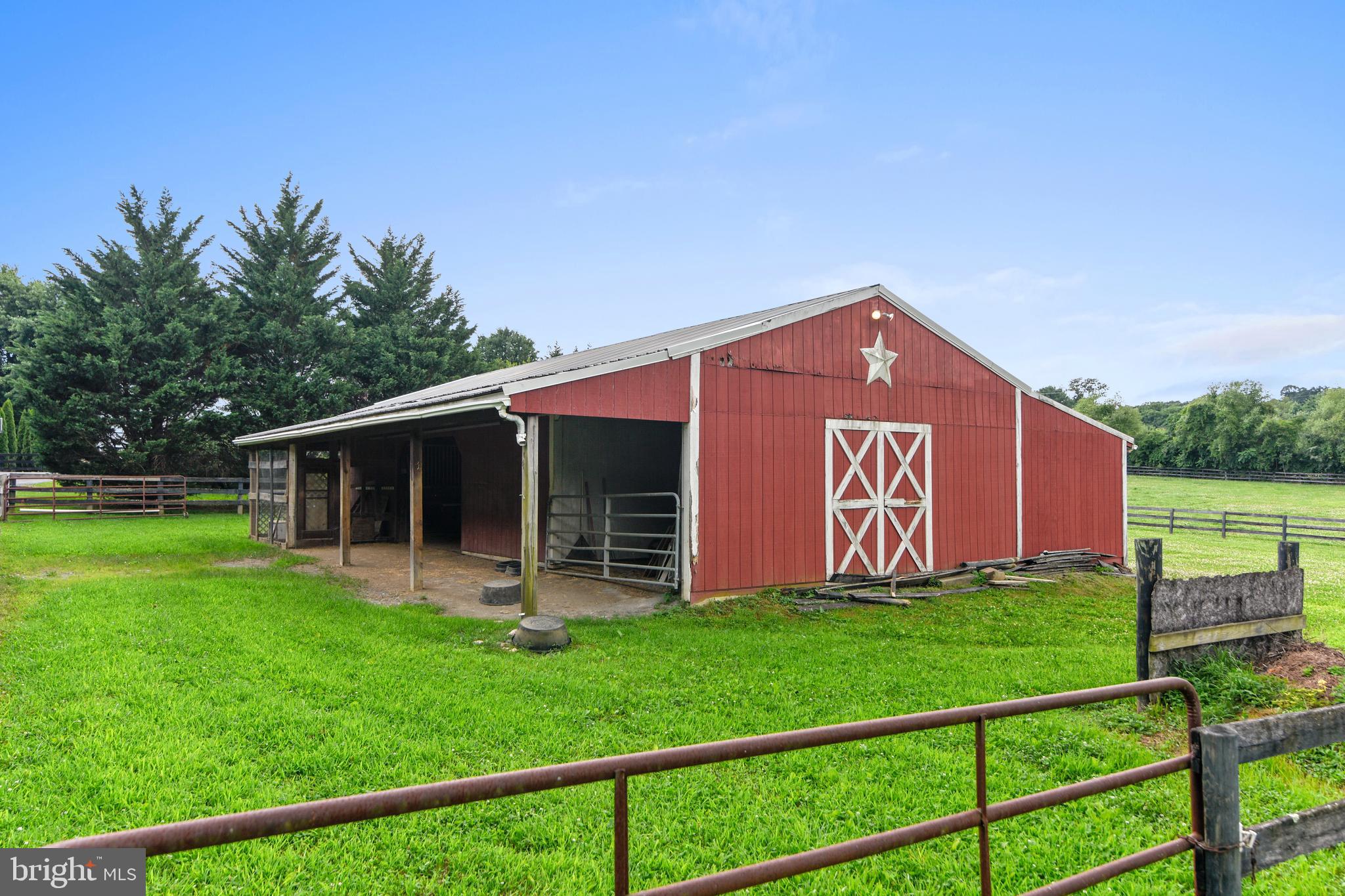 36349 Shoemaker School Road Purcellville, VA 20132 - Photo 17 of 73 Gallery Image 17