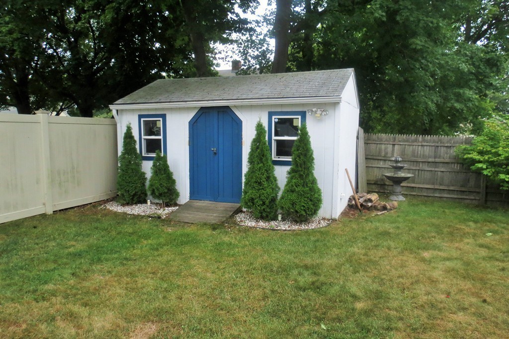 38 Middlesex Avenue Worcester, MA 01604 - Photo 17 of 18 Gallery Image 17