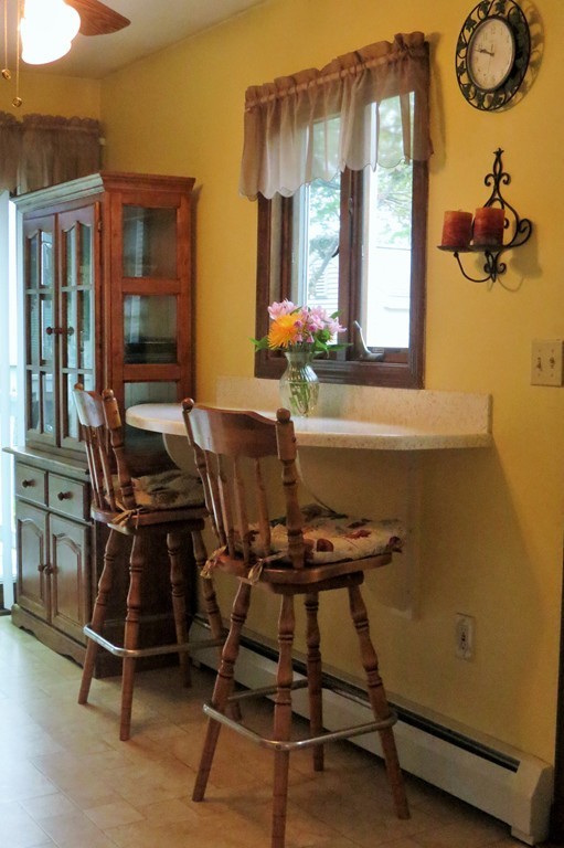 38 Middlesex Avenue Worcester, MA 01604 - Photo 7 of 18 Gallery Image 7