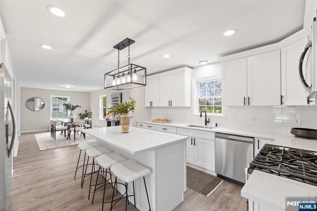 128 Big Piece Road Fairfield, NJ 07004 - Photo 6 of 23