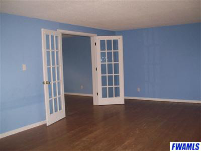 1509 Canterbury Drive Decatur, IN 46733 - Photo 4 of 10
