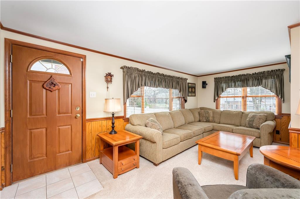 502 Nichols Road Pittsburgh, PA 15237 - Photo 10 of 46 a living room with furniture and a window