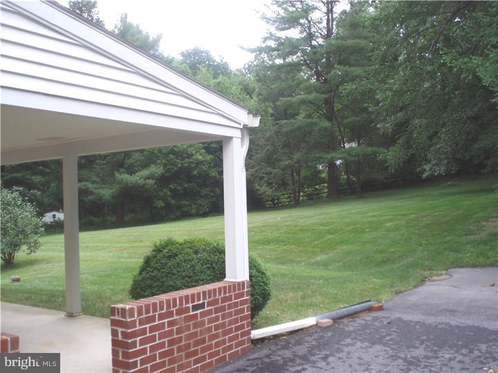 609 North Ship Road Exton, PA 19341 - Photo 4 of 25 Porch