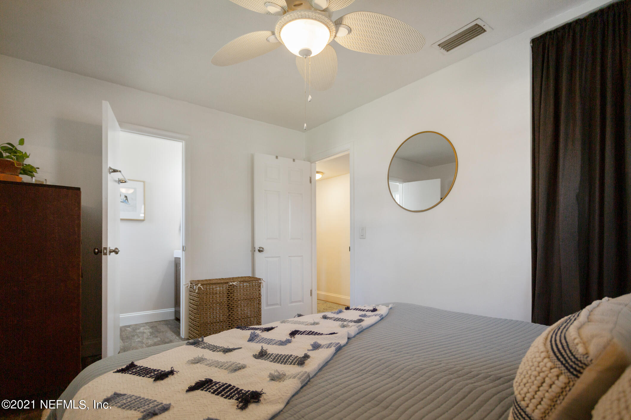 726 Vecuna Road Atlantic Beach, FL 32233 - Photo 11 of 33 5B2357B1-54D4-486A-93AE-8D44FDBFD355