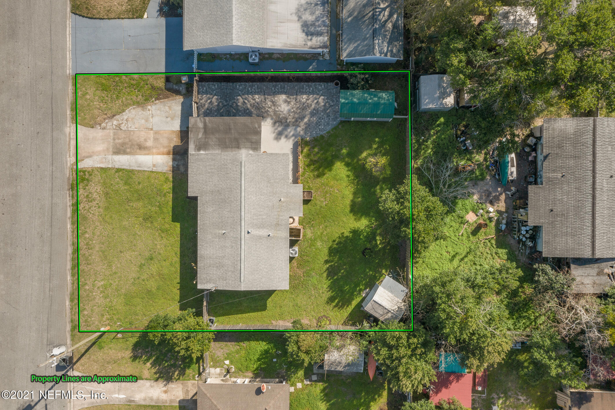 726 Vecuna Road Atlantic Beach, FL 32233 - Photo 27 of 33 E95F931D-4DF4-472F-8F9B-147DD2960760