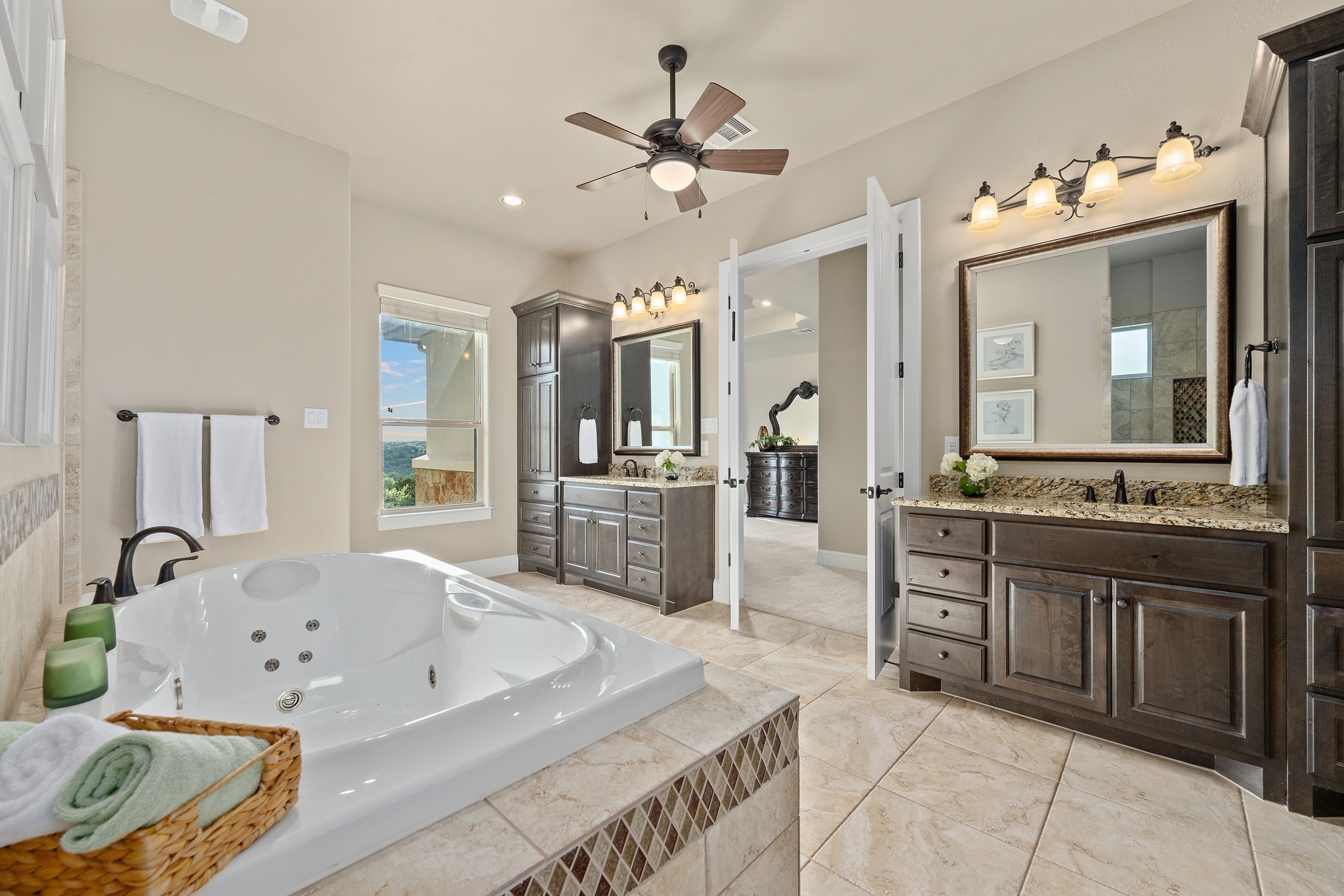 204 Wilderness Trail Georgetown, TX 78633 - Photo 20 of 38 a large bathroom with a tub sink and mirror