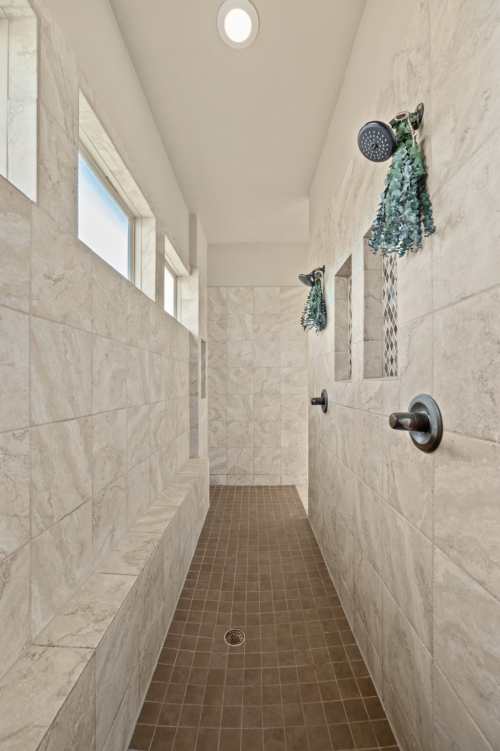 204 Wilderness Trail Georgetown, TX 78633 - Photo 21 of 38 a bathroom with a shower