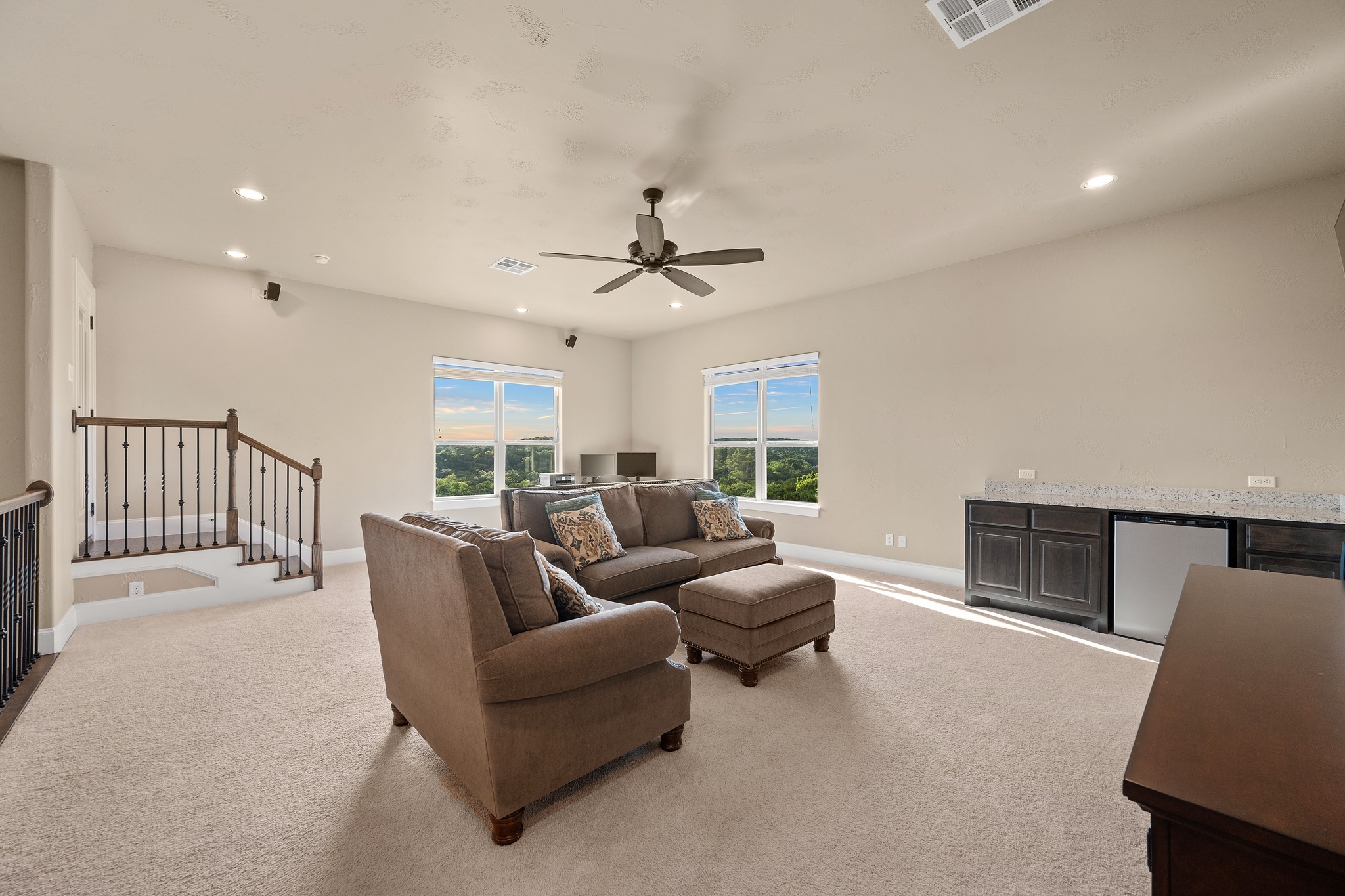 204 Wilderness Trail Georgetown, TX 78633 - Photo 30 of 38 a living room with furniture and a window