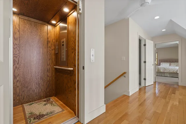 $2,250,000 | 5 Southern Point Road, Bristol, ME 04564