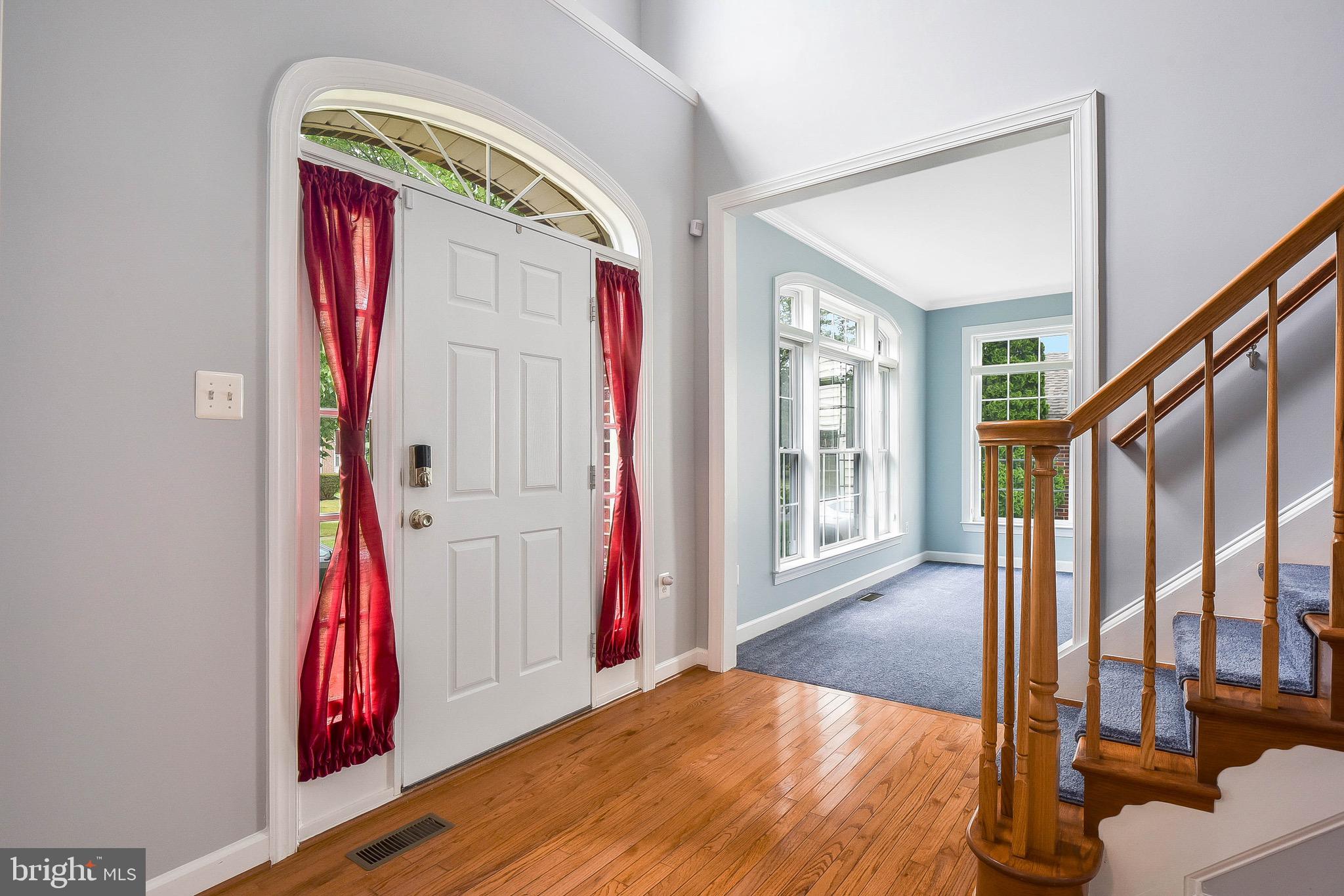 10105 Bartley Way Lanham, MD 20706 - Photo 11 of 55