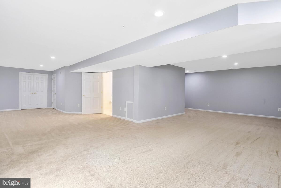 10105 Bartley Way Lanham, MD 20706 - Photo 45 of 55