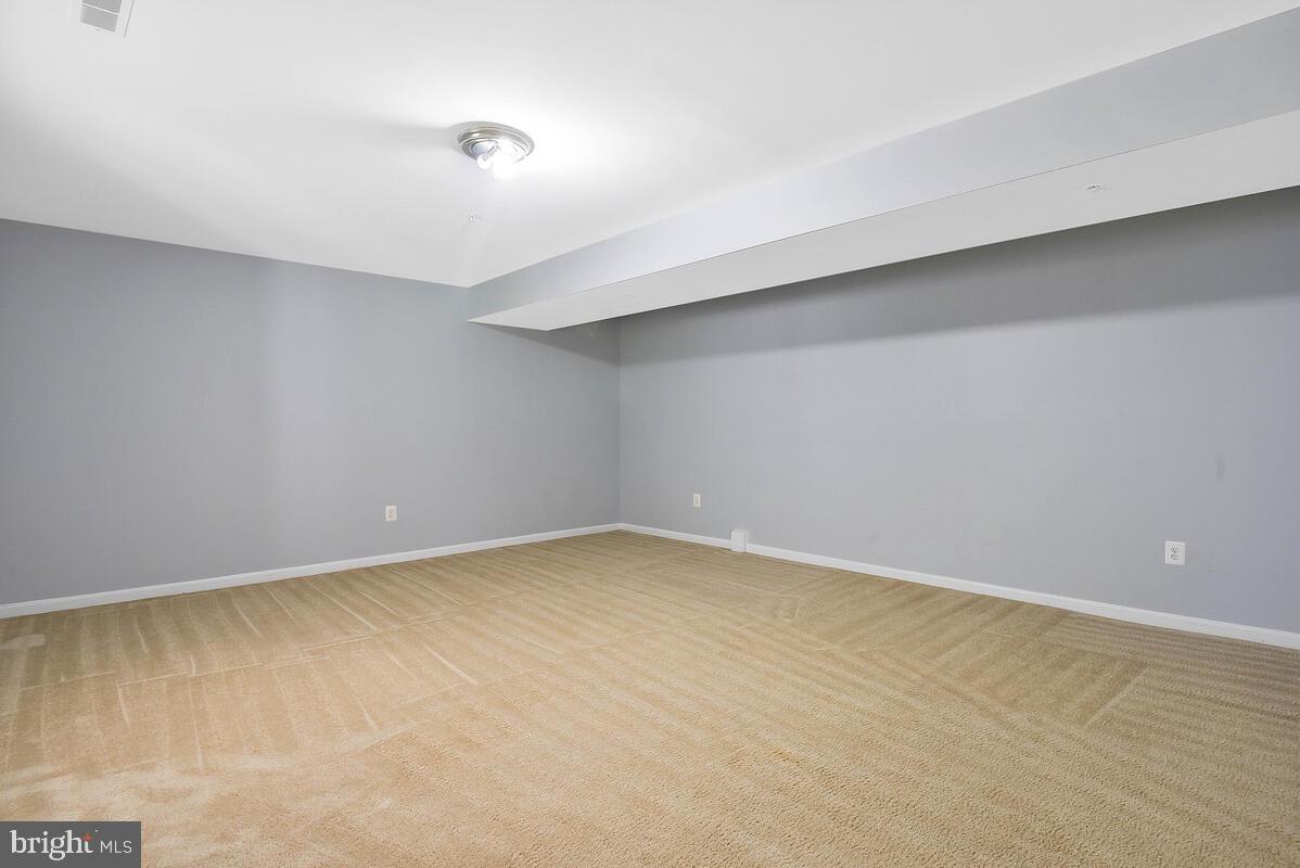 10105 Bartley Way Lanham, MD 20706 - Photo 48 of 55