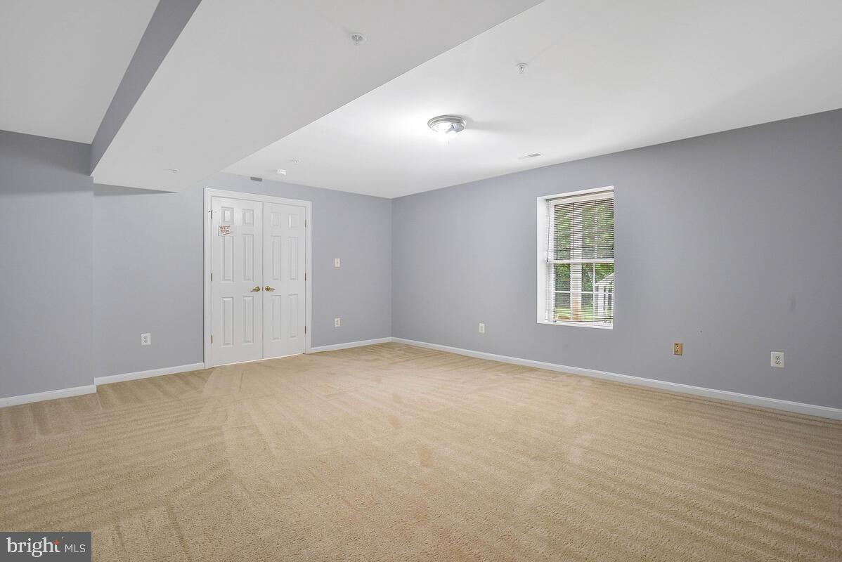 10105 Bartley Way Lanham, MD 20706 - Photo 49 of 55