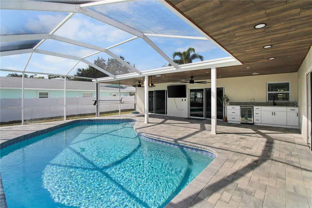1575 Brookside Boulevard Largo, FL 33770 - Photo 36 of 42 a view of a backyard
