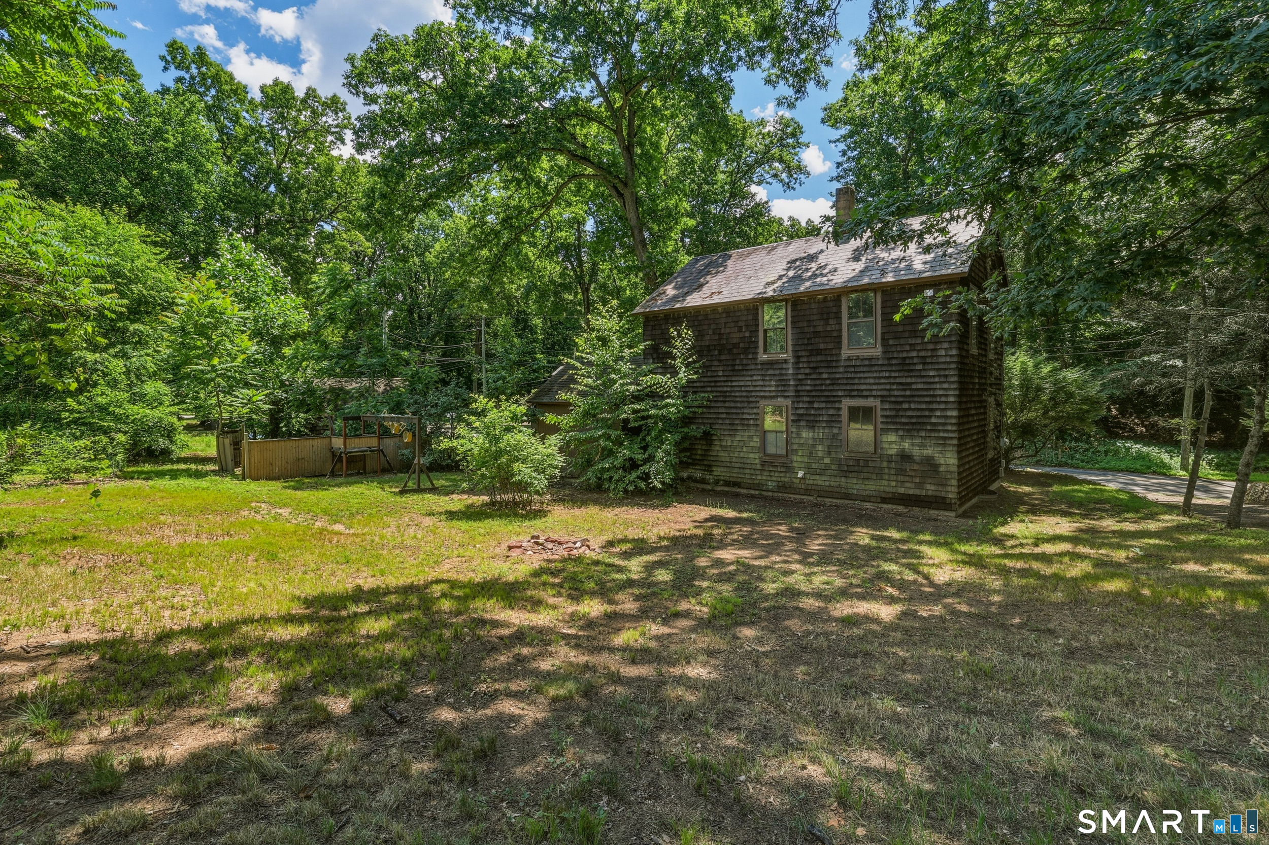 176 Newberry Road South Windsor, CT 06074 - Photo 5 of 25