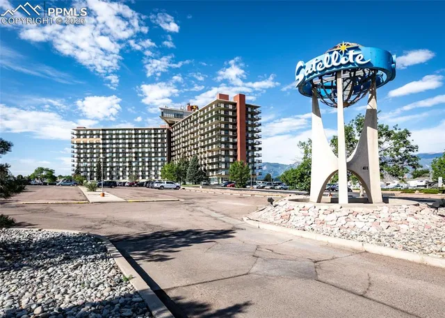 a picture of street view