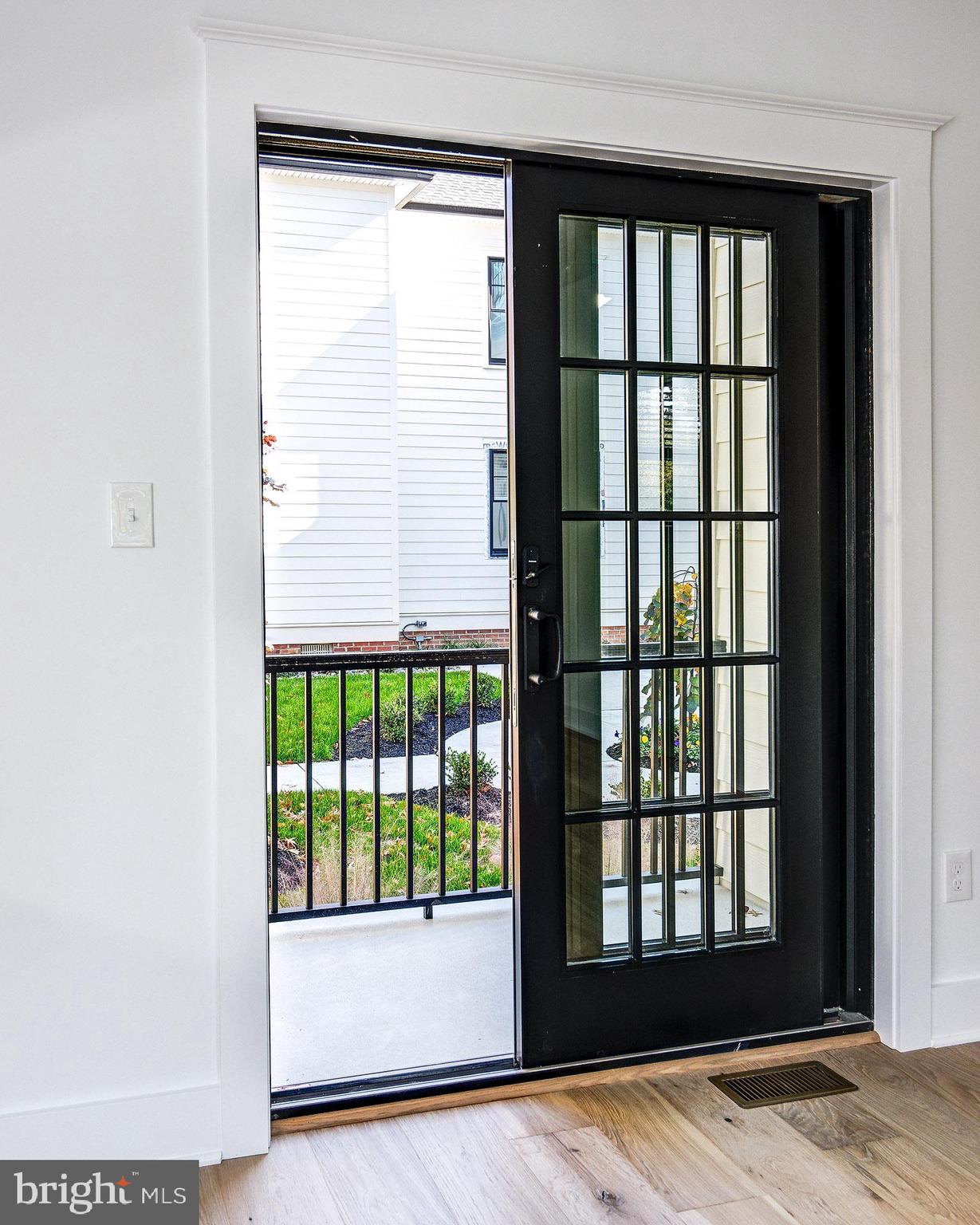 20 East Redman Avenue, Unit B Haddonfield, NJ 08033 - Photo 31 of 43 a view of an empty room and window