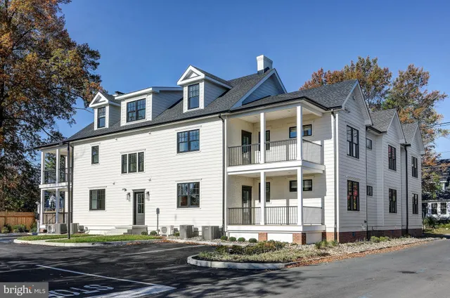 $6,000 | 20 East Redman Avenue, Unit B, Haddonfield, NJ 08033