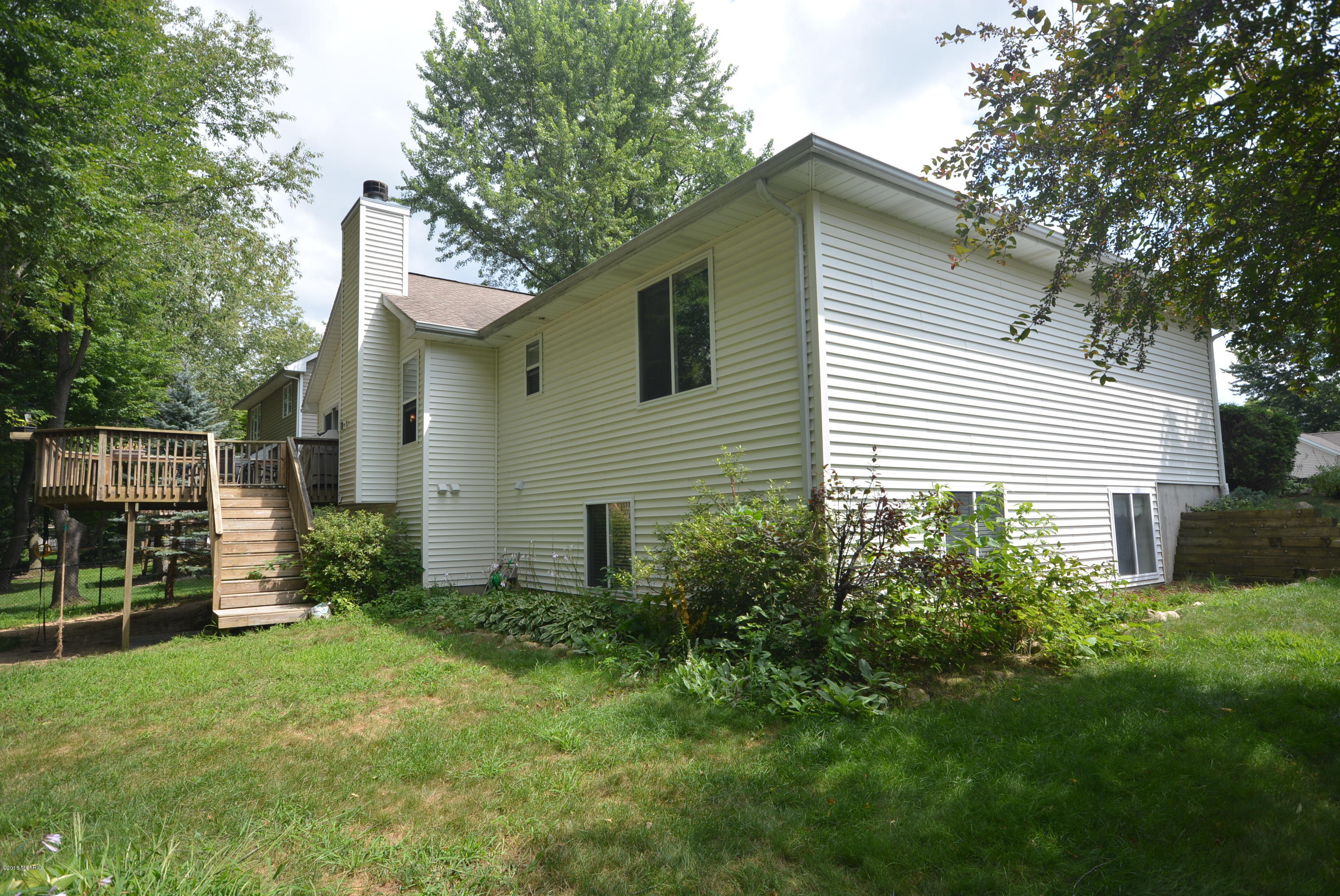 2596 Chestnut Ridge Avenue Portage, MI 49024 - Photo 3 of 52 DSC_0499