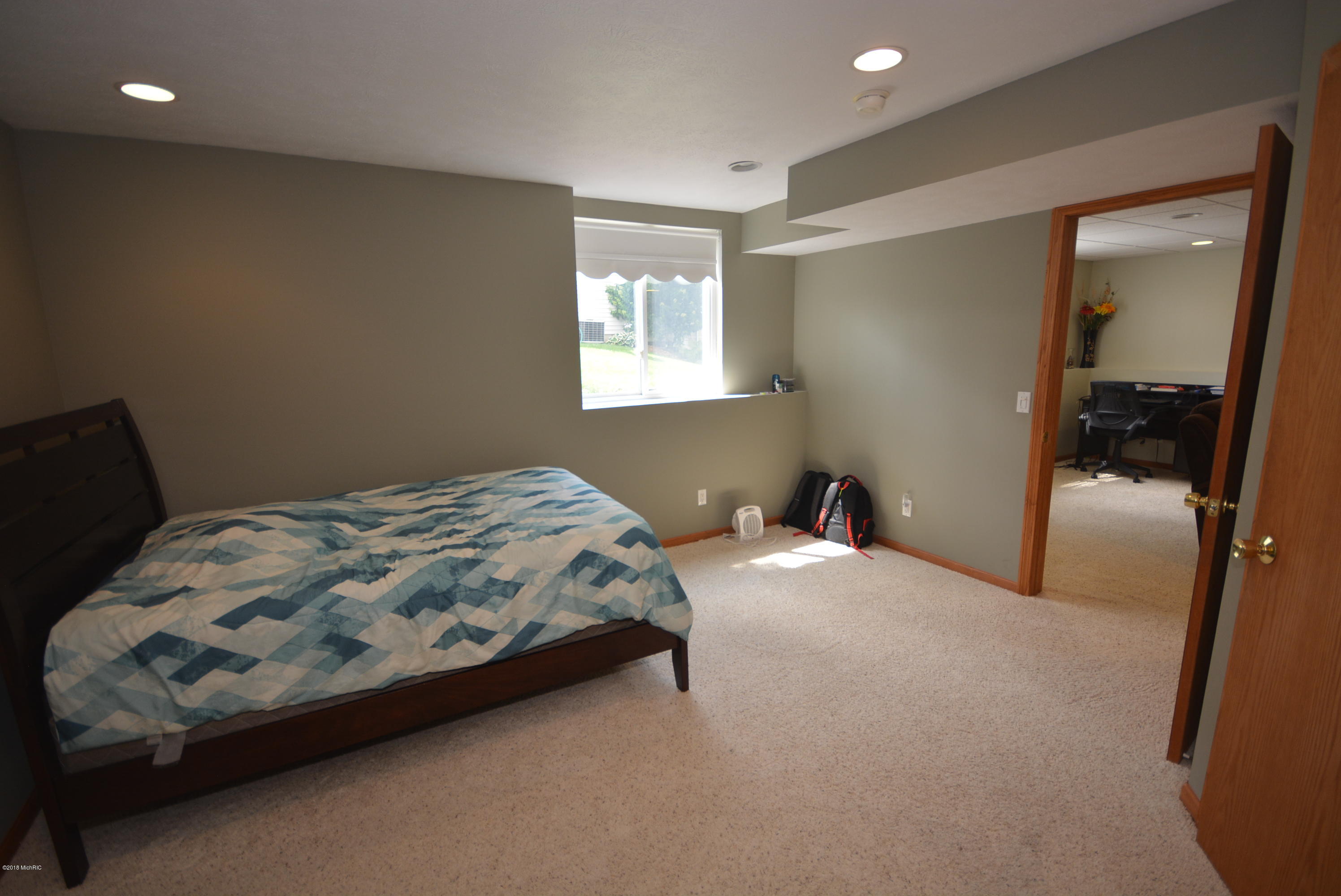 2596 Chestnut Ridge Avenue Portage, MI 49024 - Photo 48 of 52 DSC_0544