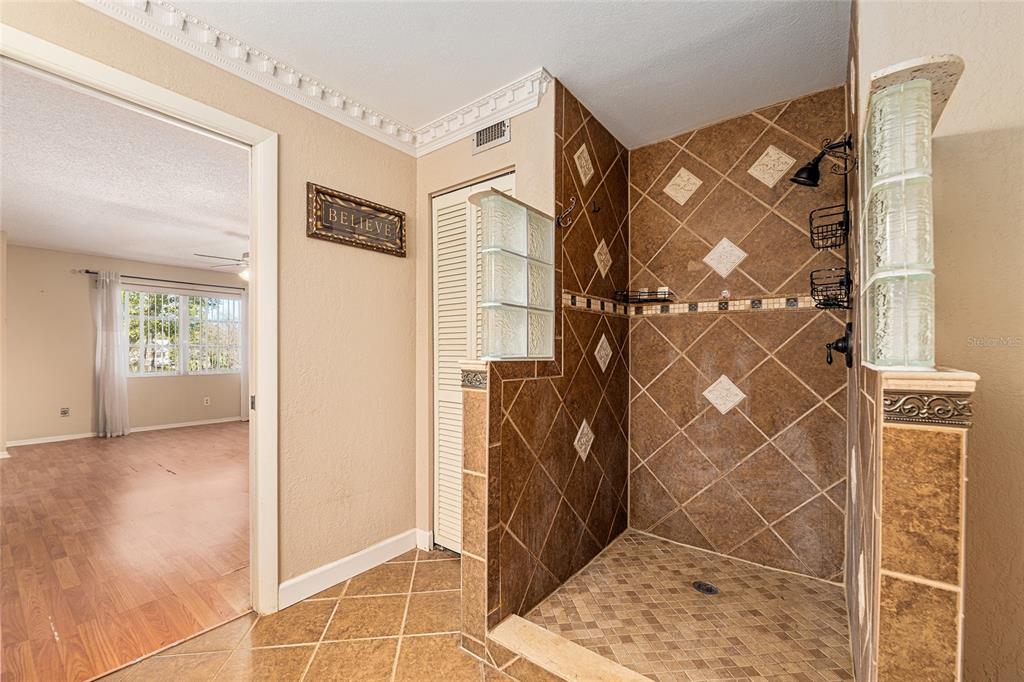 9951 Southwest 88th Court Road, Unit C Ocala, FL 34481 - Photo 28 of 46