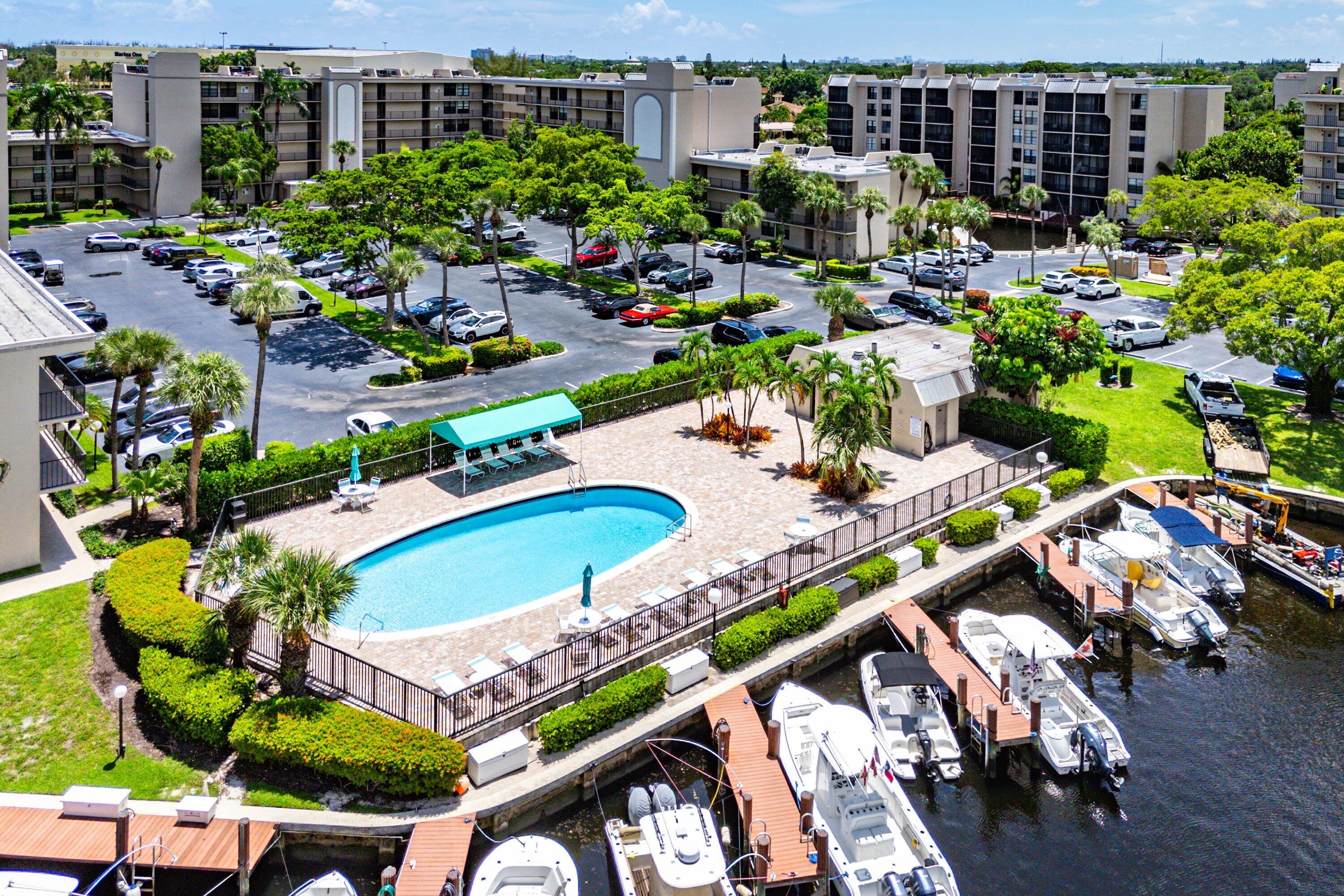 8 Royal Palm Way, Unit 6040 Boca Raton, FL 33432 - Photo 24 of 36 047-8RoyalPalmWay-604-BocaRaton-FL-33432