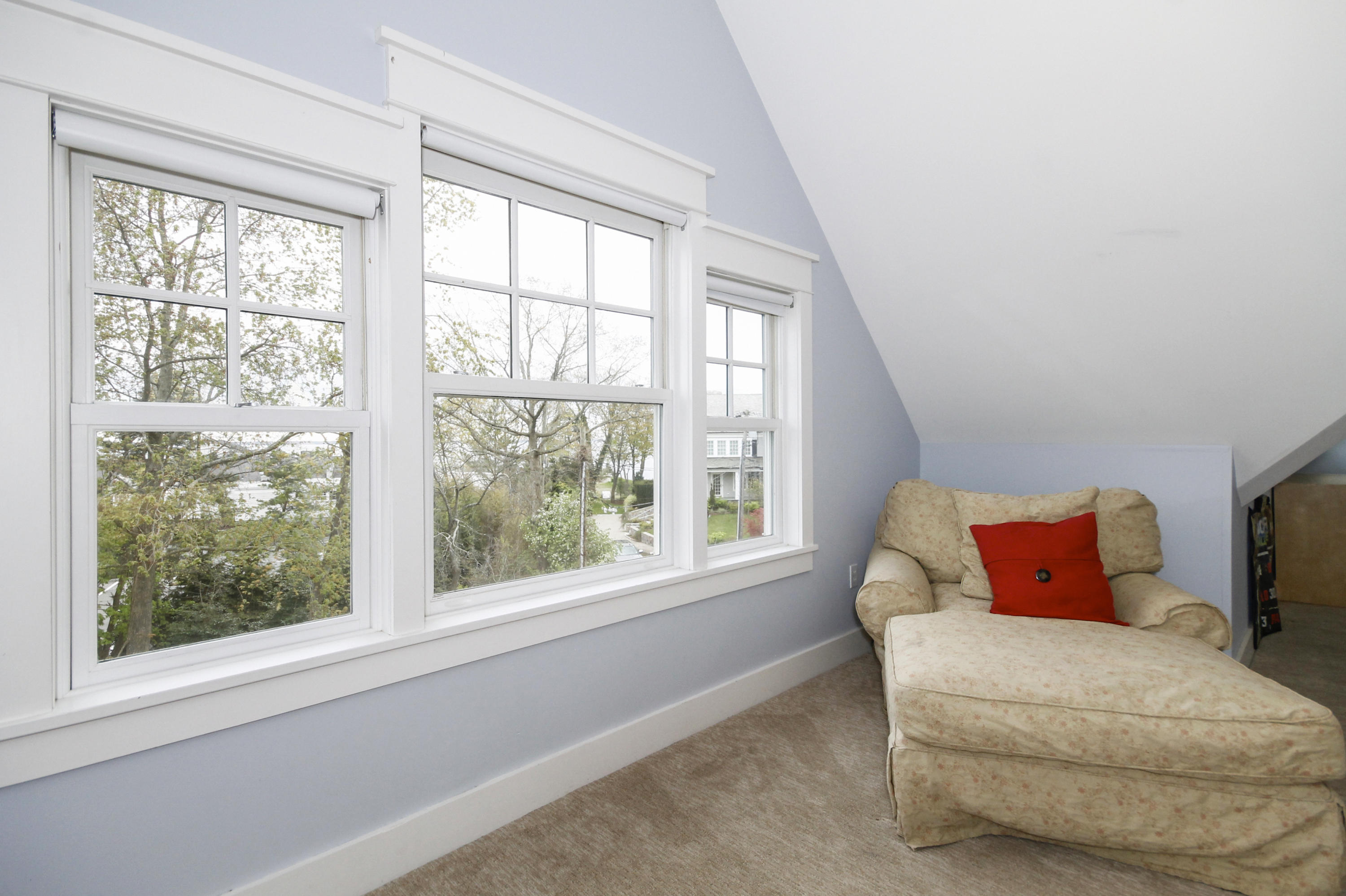 2 Rowayton Avenue Rowayton, CT 06853 - Photo 35 of 43 a bedroom with a bed and window