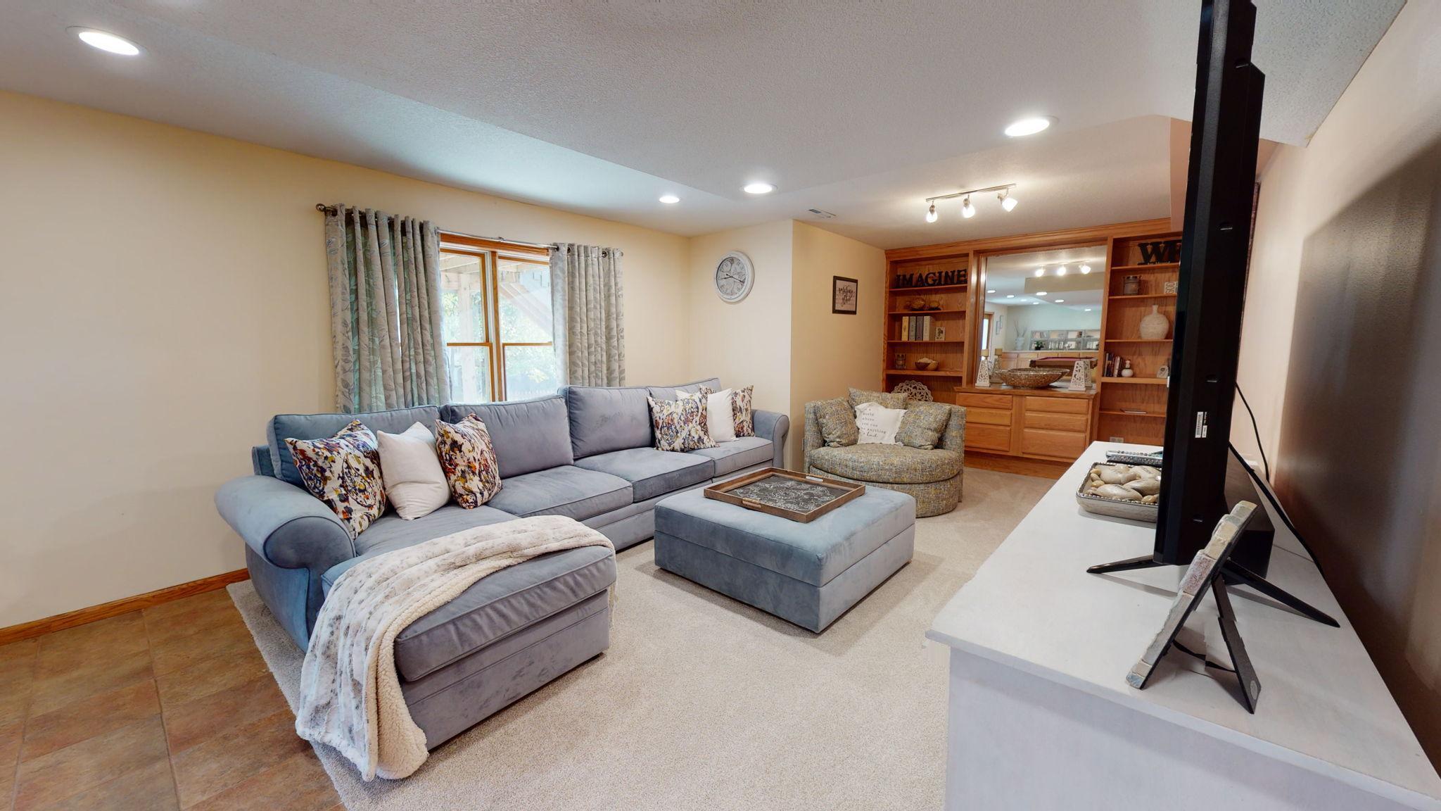 1727 Viola Heights Lane Northeast Rochester, MN 55906 - Photo 38 of 82 Gallery Image 38
