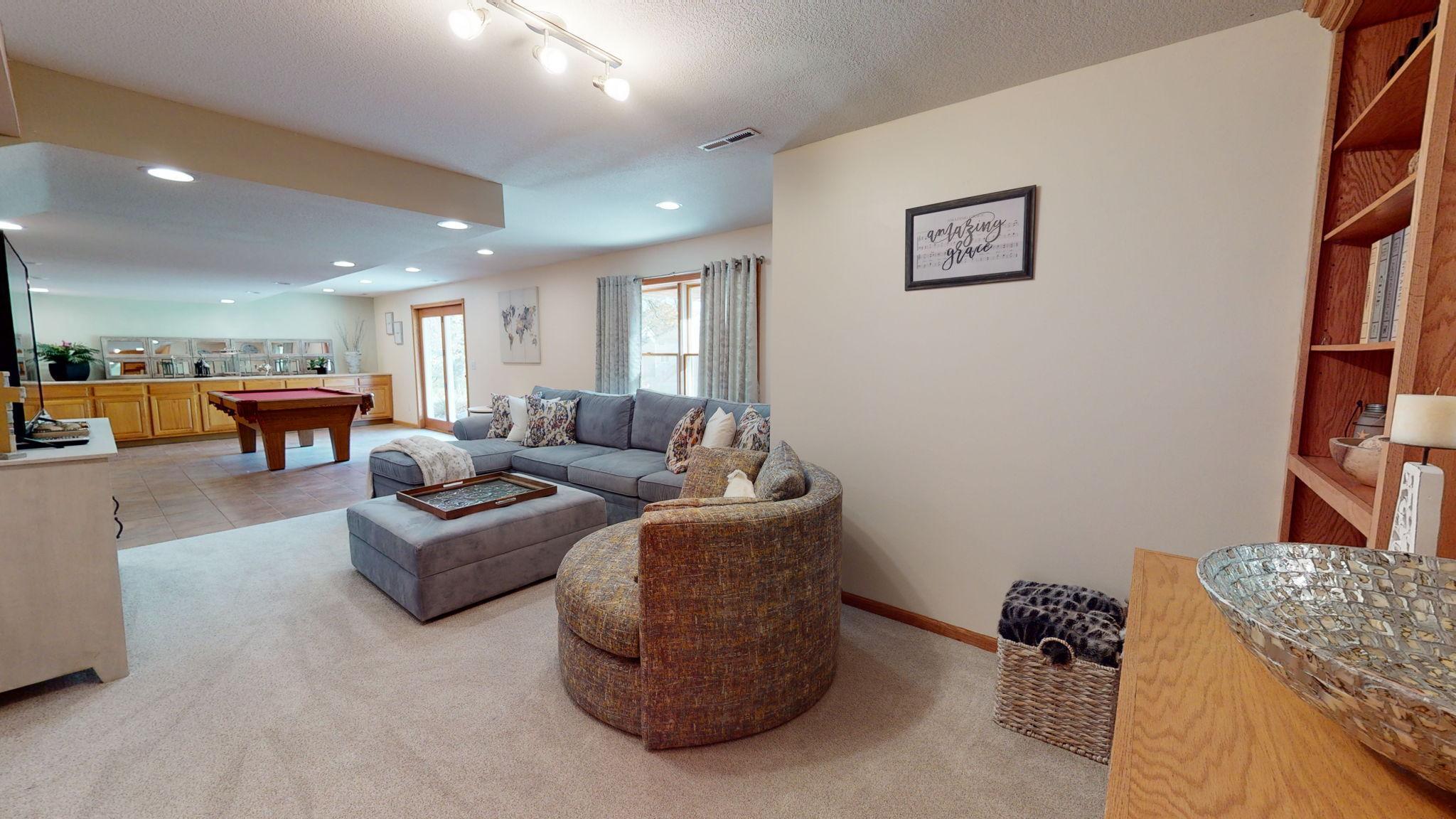 1727 Viola Heights Lane Northeast Rochester, MN 55906 - Photo 39 of 82 Gallery Image 39