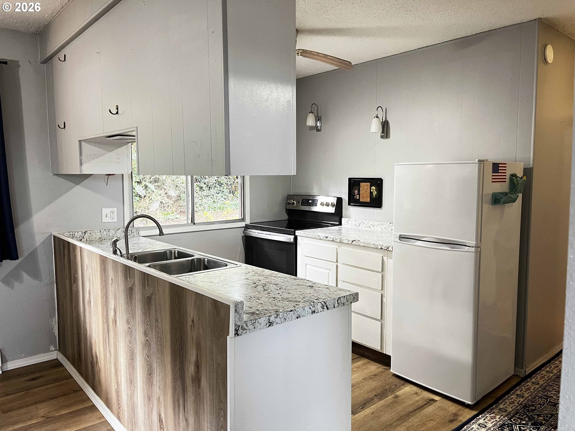 83871 Highway 101 Florence, OR 97439 - Photo 12 of 33