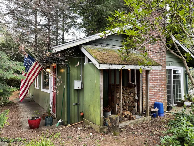 $359,000 | 83871 Highway 101, Florence, OR 97439