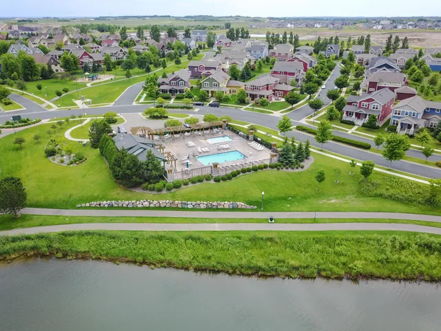 $389,900 | 15548 Dynasty Way, Unit 103, Apple Valley, MN 55124