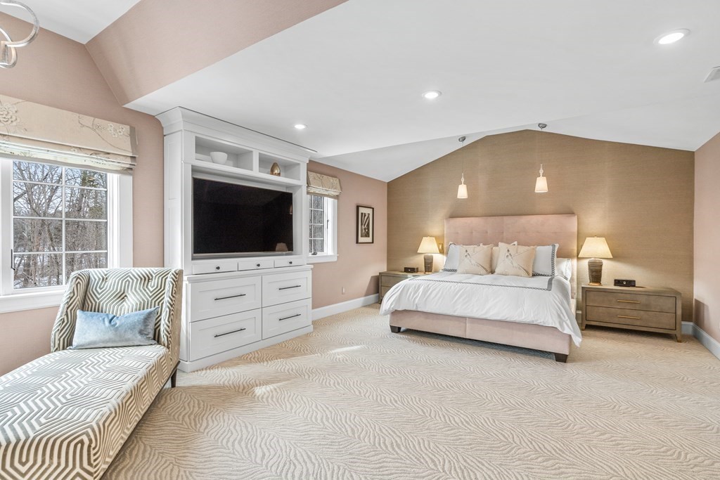 314 Glen Road Weston, MA 02493 - Photo 17 of 38