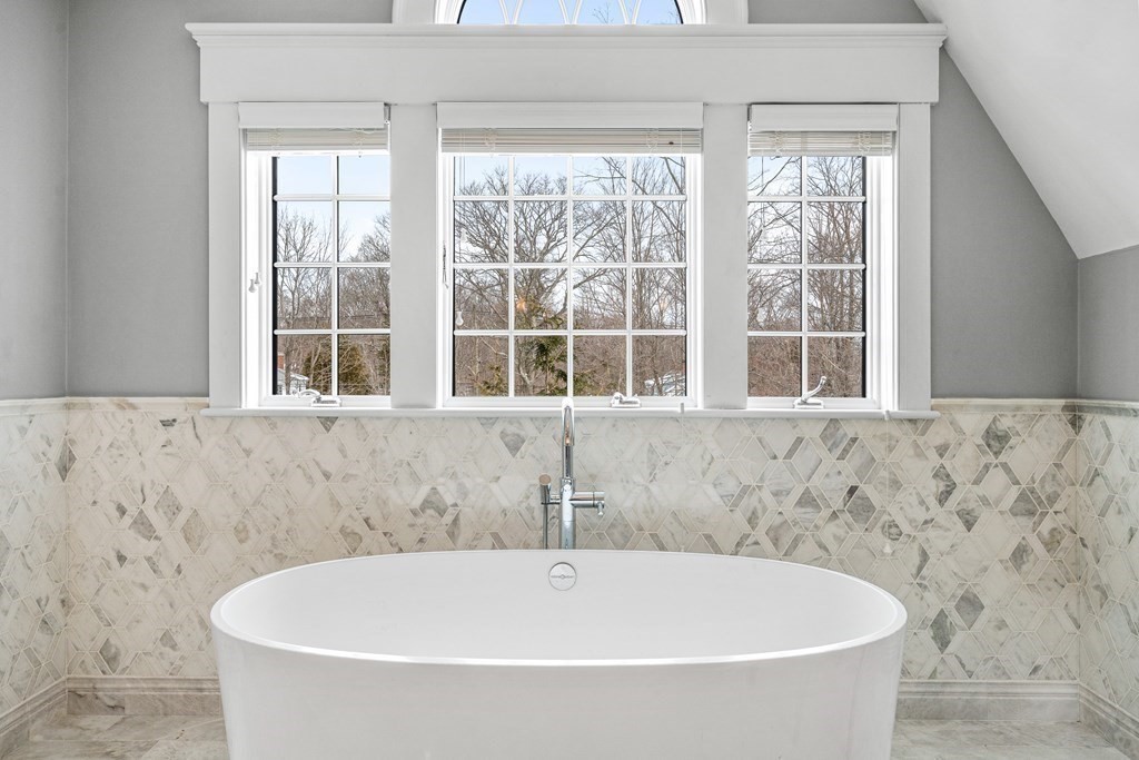 314 Glen Road Weston, MA 02493 - Photo 20 of 38