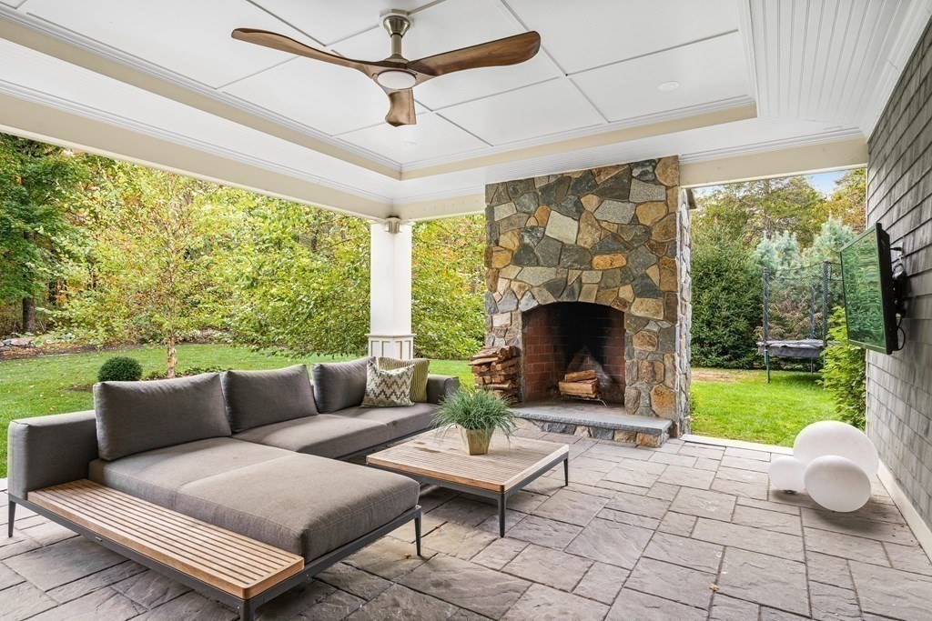 314 Glen Road Weston, MA 02493 - Photo 31 of 38