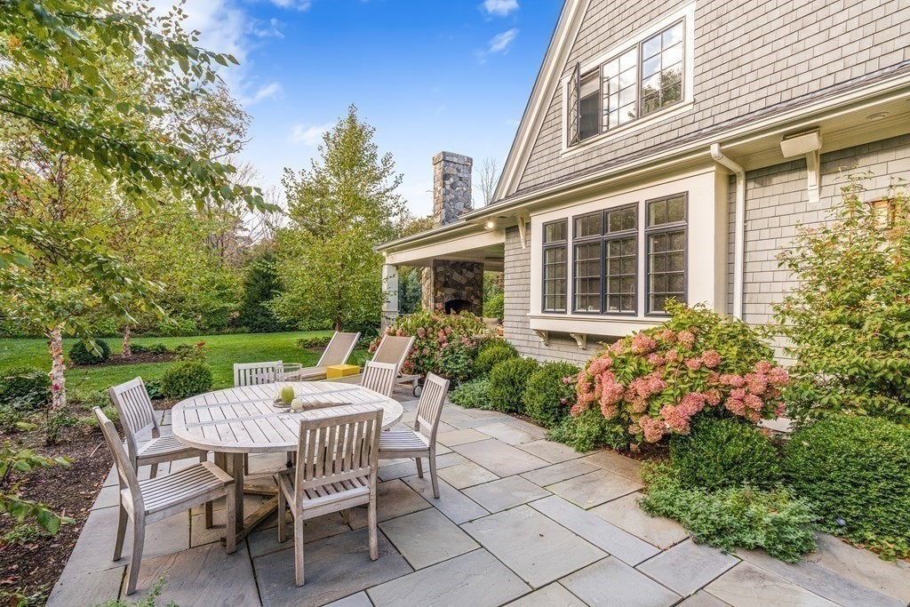 314 Glen Road Weston, MA 02493 - Photo 33 of 38