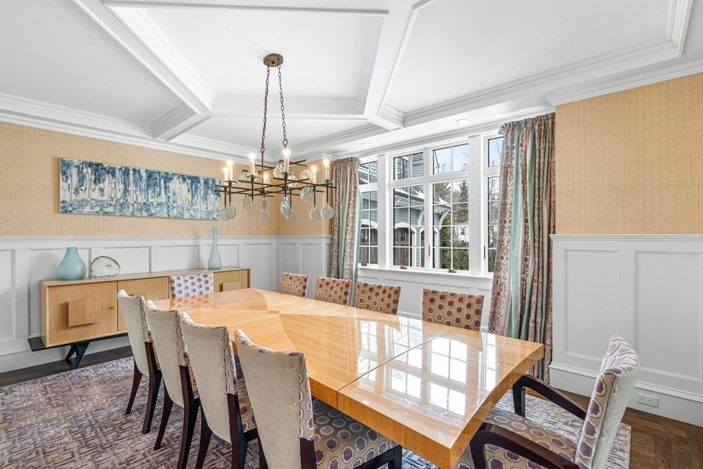 314 Glen Road Weston, MA 02493 - Photo 8 of 38