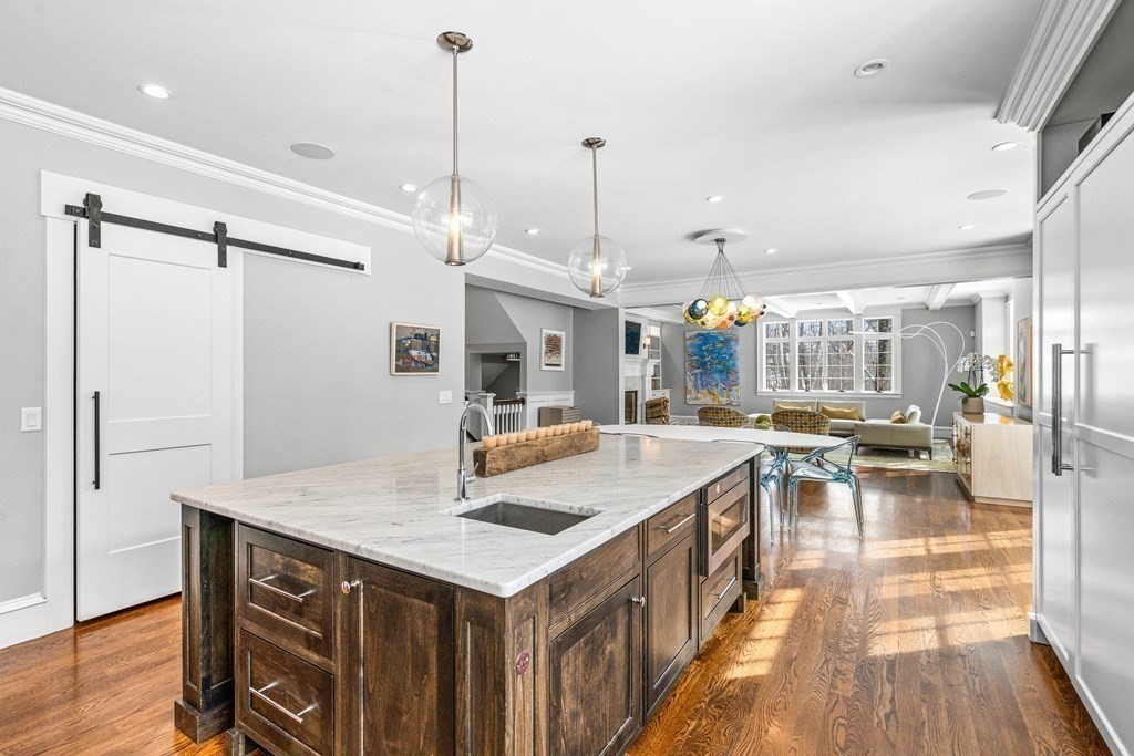 314 Glen Road Weston, MA 02493 - Photo 10 of 38