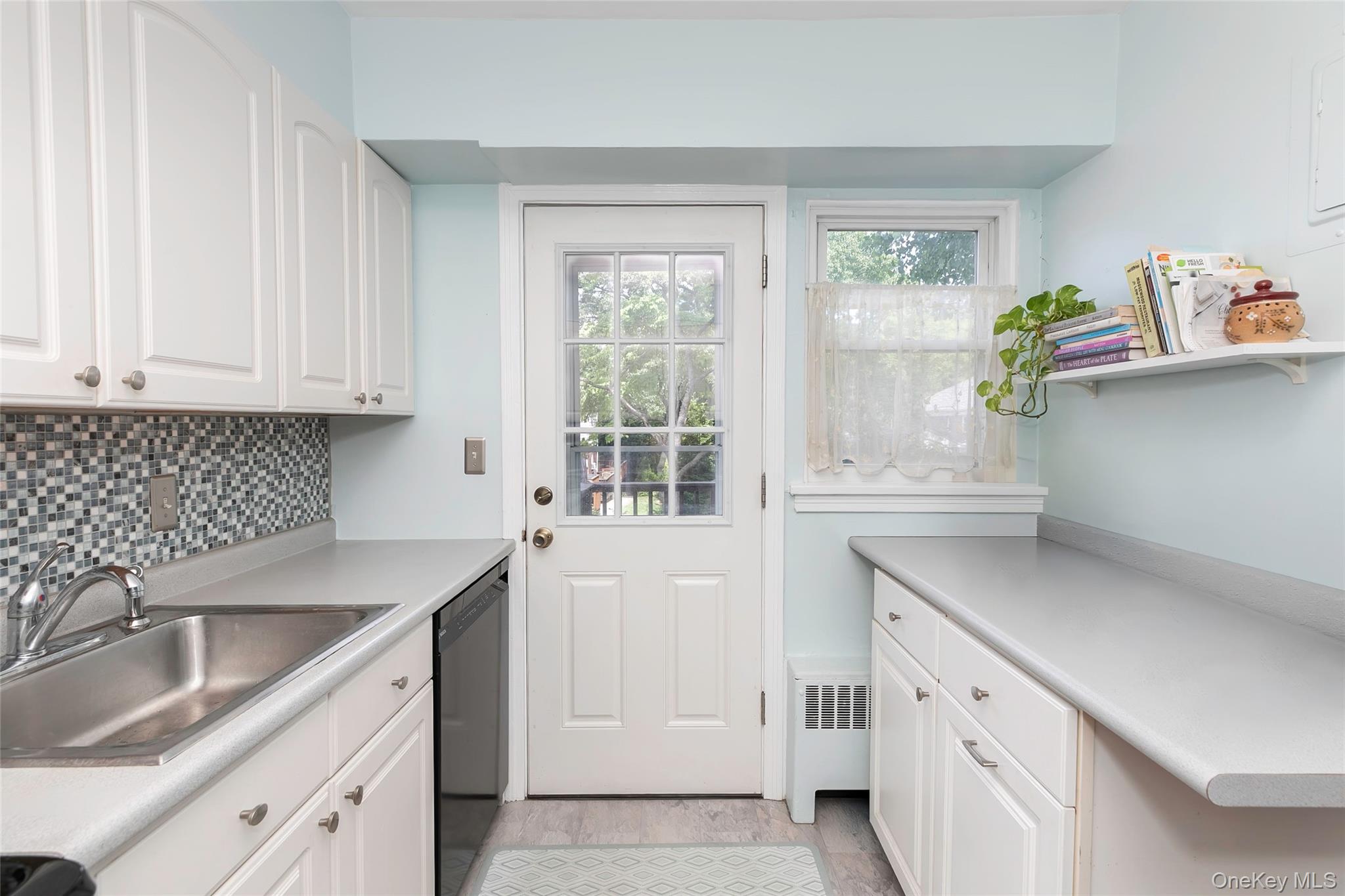 3 Peck Avenue, Unit 311B Rye, NY 10580 - Photo 11 of 20 Kitchen