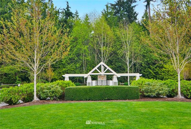 $380,000 | 10619 221st Lane Northeast, Unit 101, Redmond, WA 98053